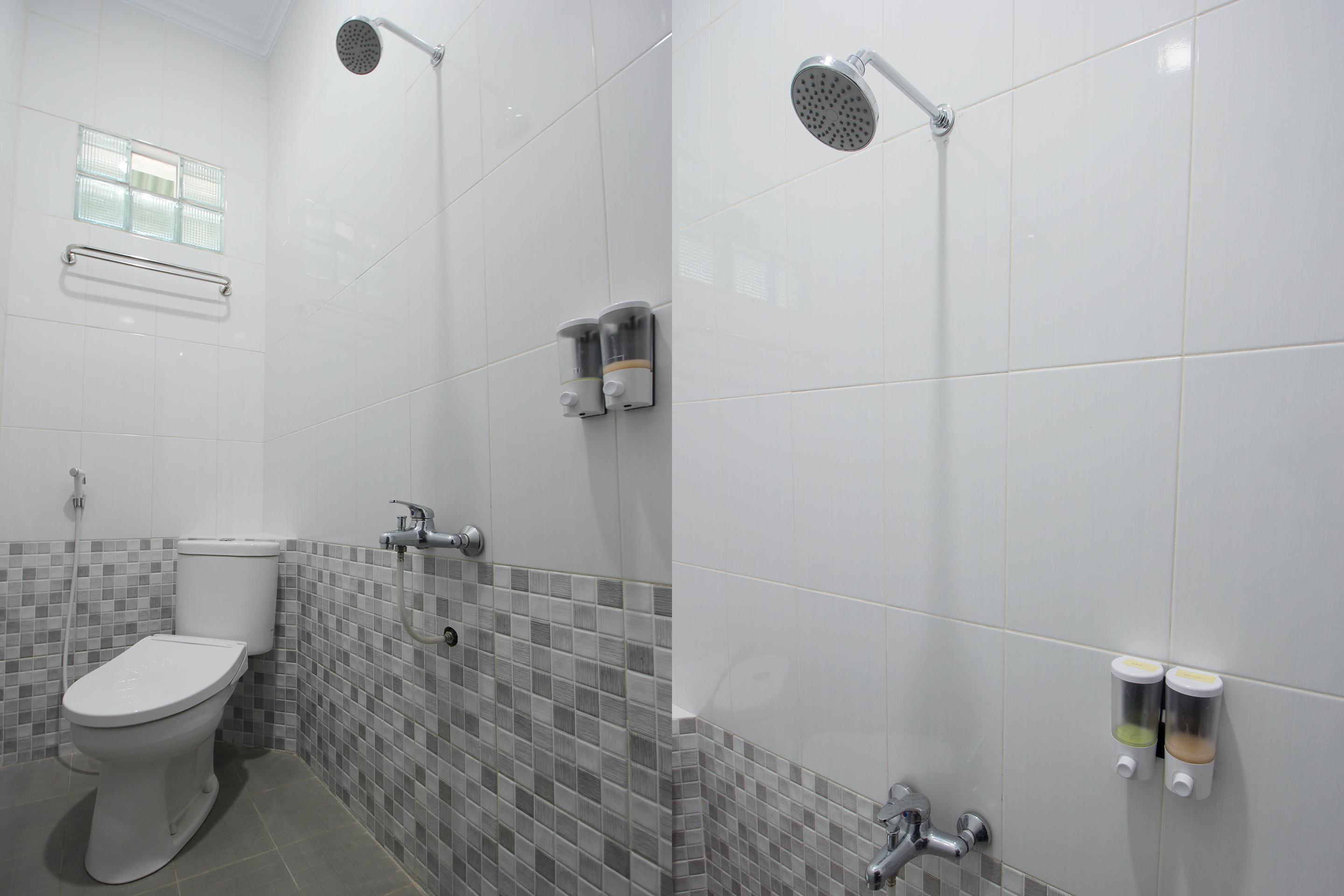 Oyo 572 Omah Gedongkuning Syariah Homestay Джокьякарта Экстерьер фото